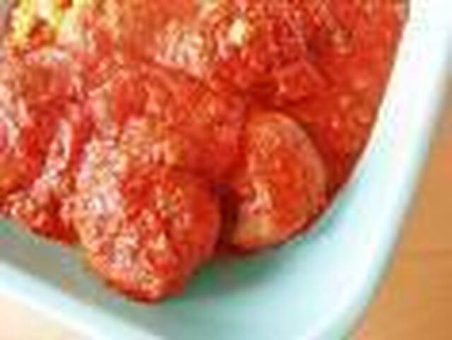 Spagetti och köttbullar i tomatsås