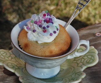 Vita kladdkakemuffins med Baileys