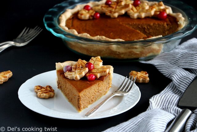 30+ Incredible Thanksgiving Dessert Recipes For Pies, Cakes & More