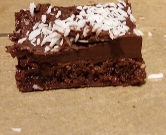 Mjölkchokladbrownie med chokladganach