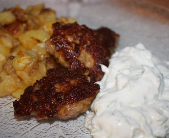 Kalkonköttbullar, stekt potatis & Tzatziki