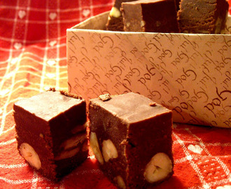 Julgodis: Baileys fudge med nötter