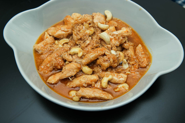 Kyckling med cashewnötter i crock-pot