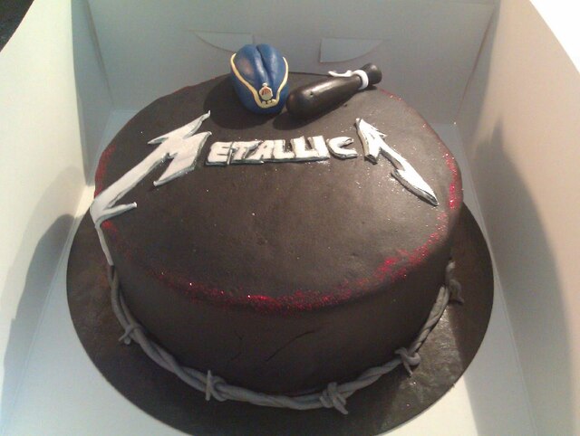 Metallica tårta