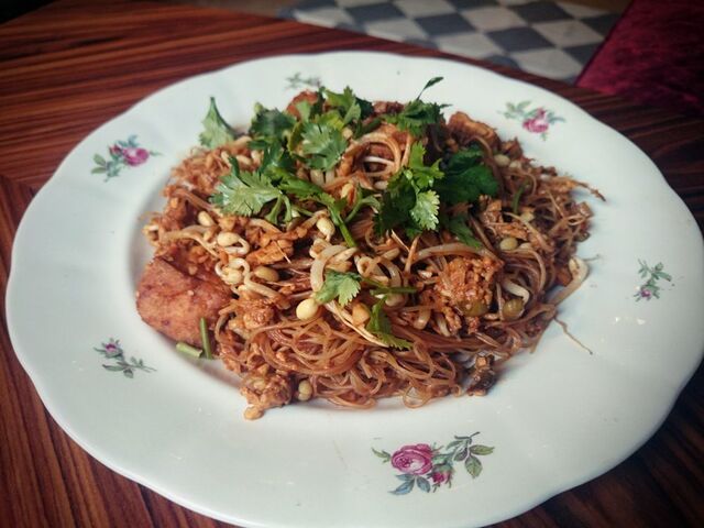 Pad thai med tofu