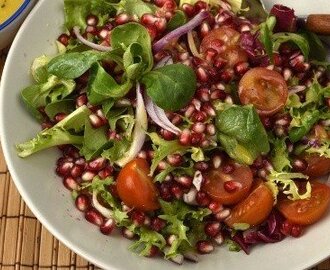 Sallad med granatäpple