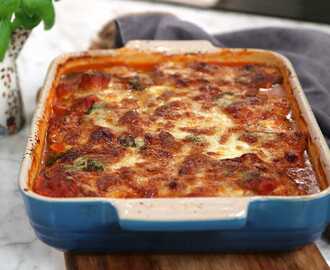 Melanzane parmigiana - auberginegratäng med tomat och ost