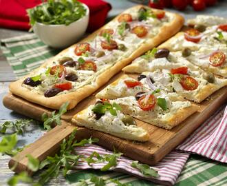 Pizza bianco med tre sorters ost