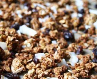 Crunchy granola med smak av äpple och kanel