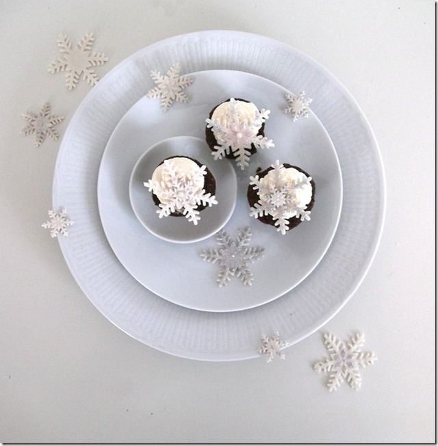 Snowy cupcakes