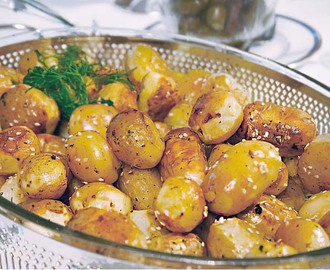 Grekisk potatis – Patates sto fourno