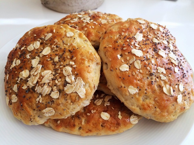 Glutenfria tekakor med frön