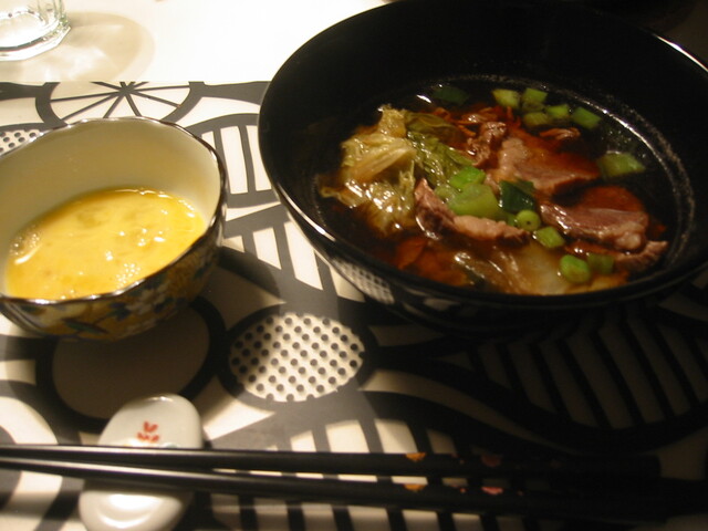 Sukiyaki (nötkött gryta)