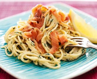 Pasta med krämig tonfisksås