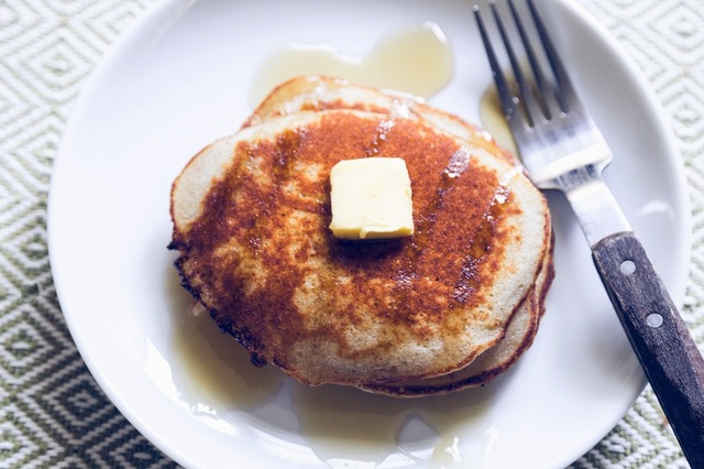 Äggfria, glutenfria och mjölkfria pancakes