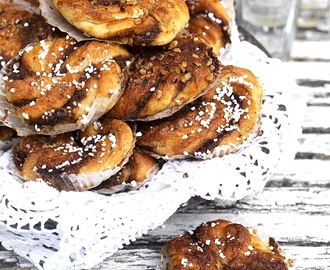 Ännu bättre glutenfria kanelbullar (utan mjölmix, naturligt glutenfria) ur boken Baka Glutenfritt