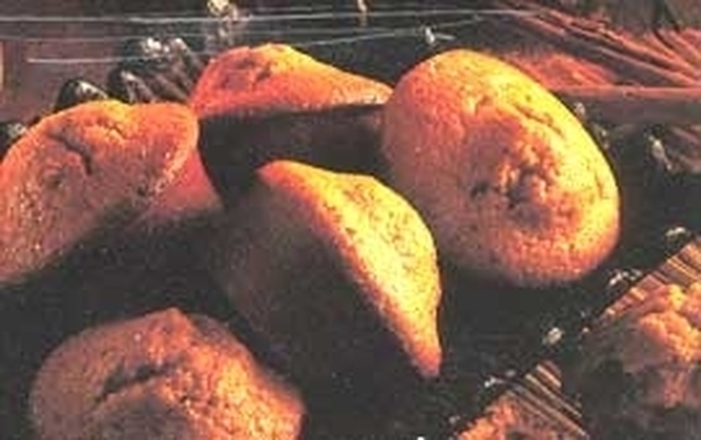 Muffins med apelsin och aprikoser