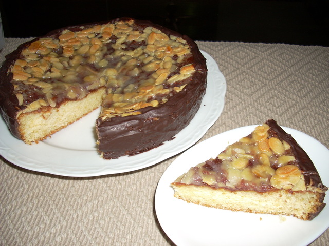 Toscatårta med hallon och choklad