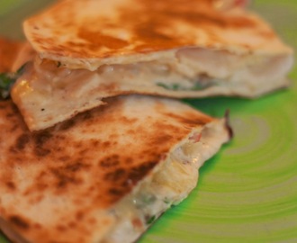 Quesadillas med kyckling och sweet chili