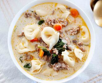 Creamy Tortellini Soup with Sausage and Spinach