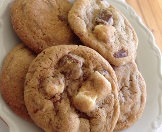 DOUBLE CHOCOLATE CHIP COOKIES