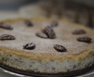 Pecancheesecake med kolatopping