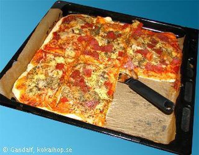 Pizza Funghi é Pepperoni