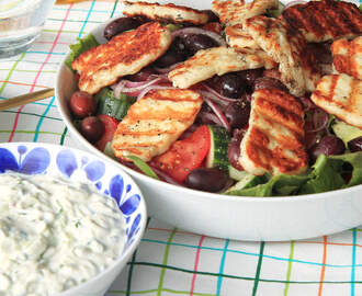 Grillad halloumi med oliv- och tomatsallad1