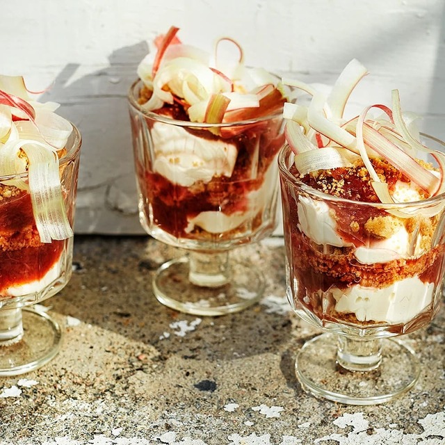 Rabarbercheesecake i glas