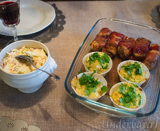 Chilimarinerad kycklinglårfilé, coleslaw och potatismuffins!