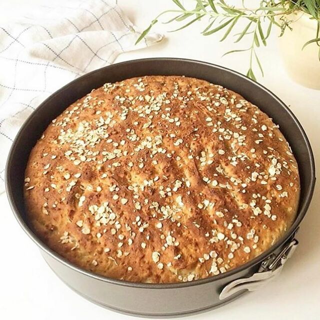 Anneli Andersson on Instagram: “Havrebröd i form ? Brödet är enkelt att baka och behöver bara jäsa en gång direkt i formen ?? . #glutenfriagodsaker #glutenfrittbröd…”