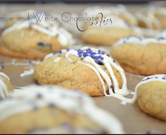 Liquorice and White Chocolate Cookies (Kakor med lakrits och vit choklad)