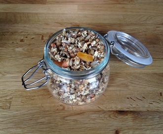 homemade vegan granola