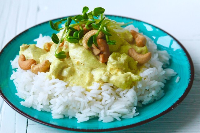 Currygryta med ris och cashewnötter