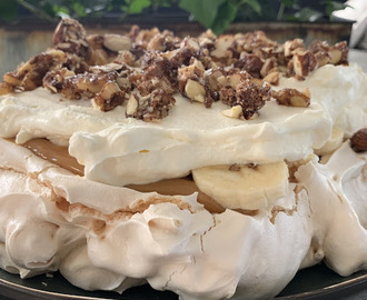 Banoffee Meringues Cake