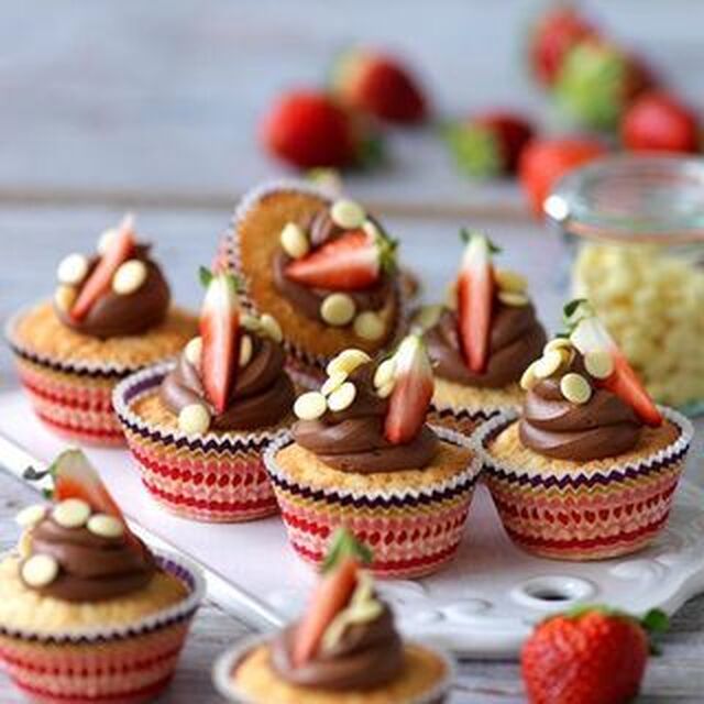 Cupcakes med hasselnöts- och chokladkräm