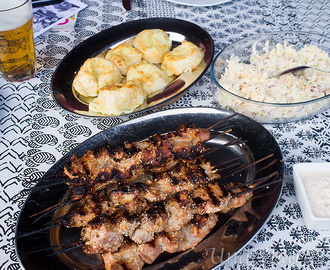 Grillspett med smak av teriyaki och smördegsinbakad potatis!