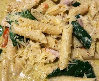 Easy Slow Cooked Chicken Pesto Pasta