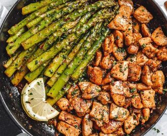 Garlic Butter Chicken Bites with Lemon Asparagus