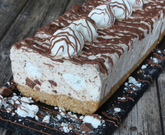 Chokladcheesecake med maränger