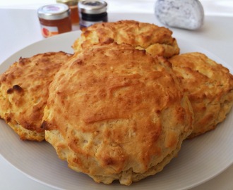 Glutenfria scones med ägg