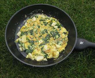 Frittata med spenat och ruccola