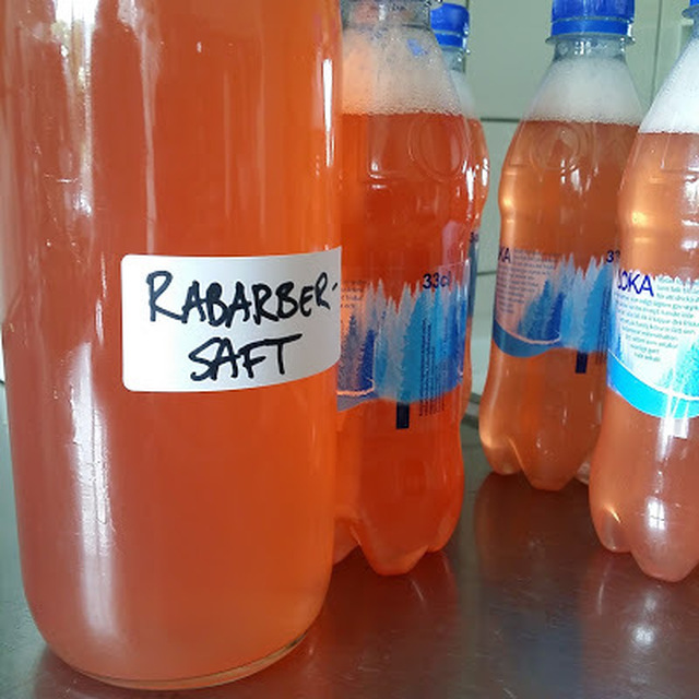 Rabarbersaft