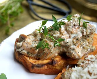 Kantarelltoast på sötpotatis // Sweet potato chanterelles toast