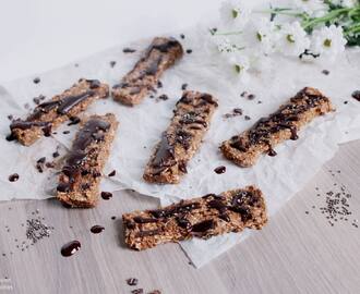 Rich Vegan Fig and Chia Chocolate Bars