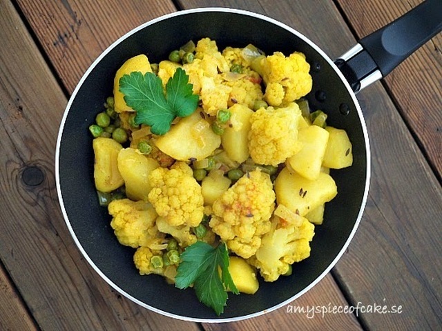 Aloo Gobi - Spiced Cauliflower and Potatoes