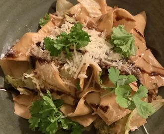 ericasmeny.blogg.se - Hemmagjord Pasta / Pasta / Pappardelle / Oxfilepasta / Krämig Oxfilepasta