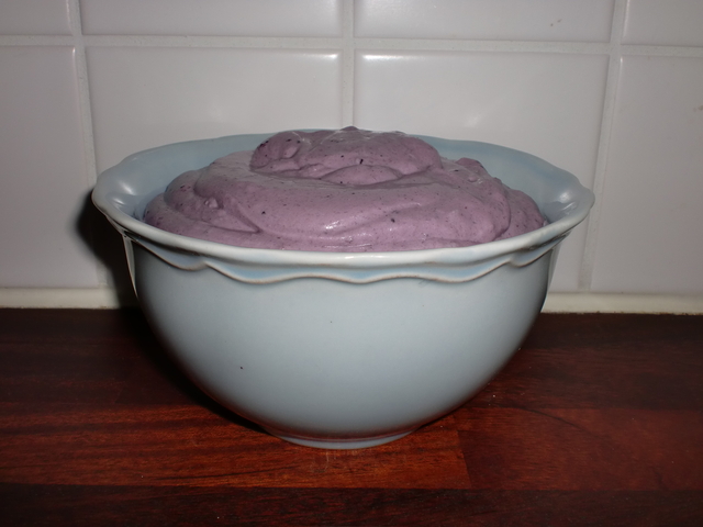 Blueberry curd frosting