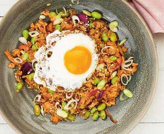 Kimchi fried rice med edamame | Recept från Köket.se