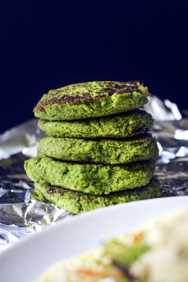 Vegetariska ärt- och broccolibiffar